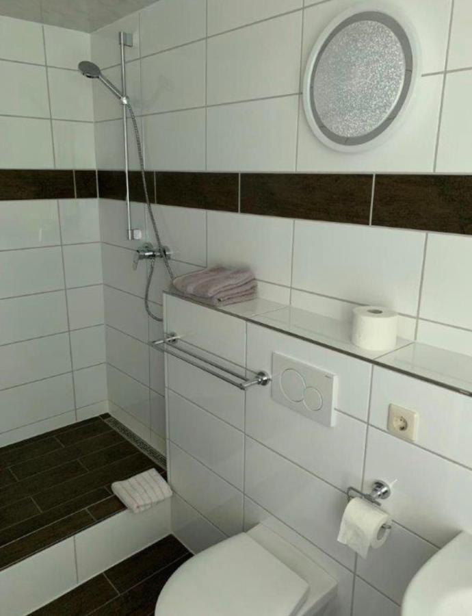 Hotel Cafe Waldeck Wuestenrot Екстериор снимка